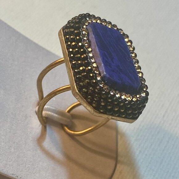 2/$25 ITEM ❤️: Blue stone adjustable statement ring - Picture 1 of 11